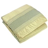 Комплект "Романтика" Покрывало стеганое и два декоративных чехла на подушки, цвет: зеленый артикул 6796a.